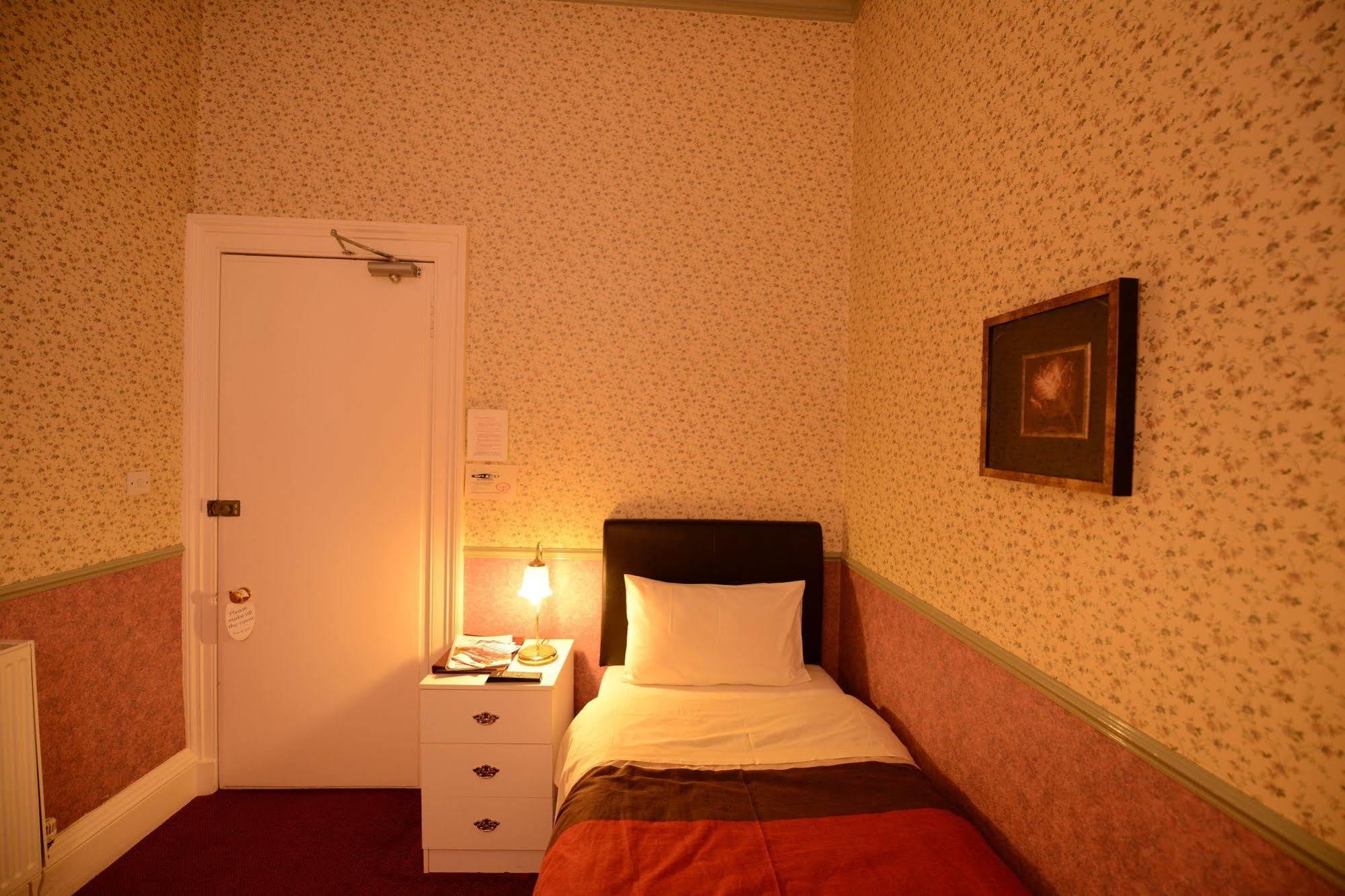 The Thistle House Единбург Екстериор снимка